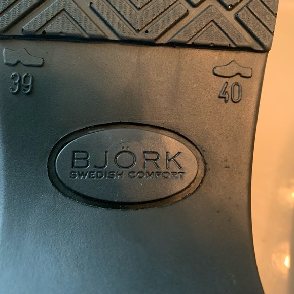 Bjork shoes | Swedish comfort | brown tooled floral clog mu|e | Size 9 Eur 39-40 - Picture 7 of 16